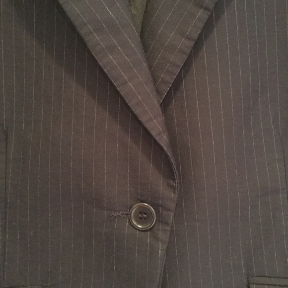 BCBG Angelea Blazer - Picture 4 of 5